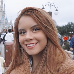 Meet your Posher, Sofia